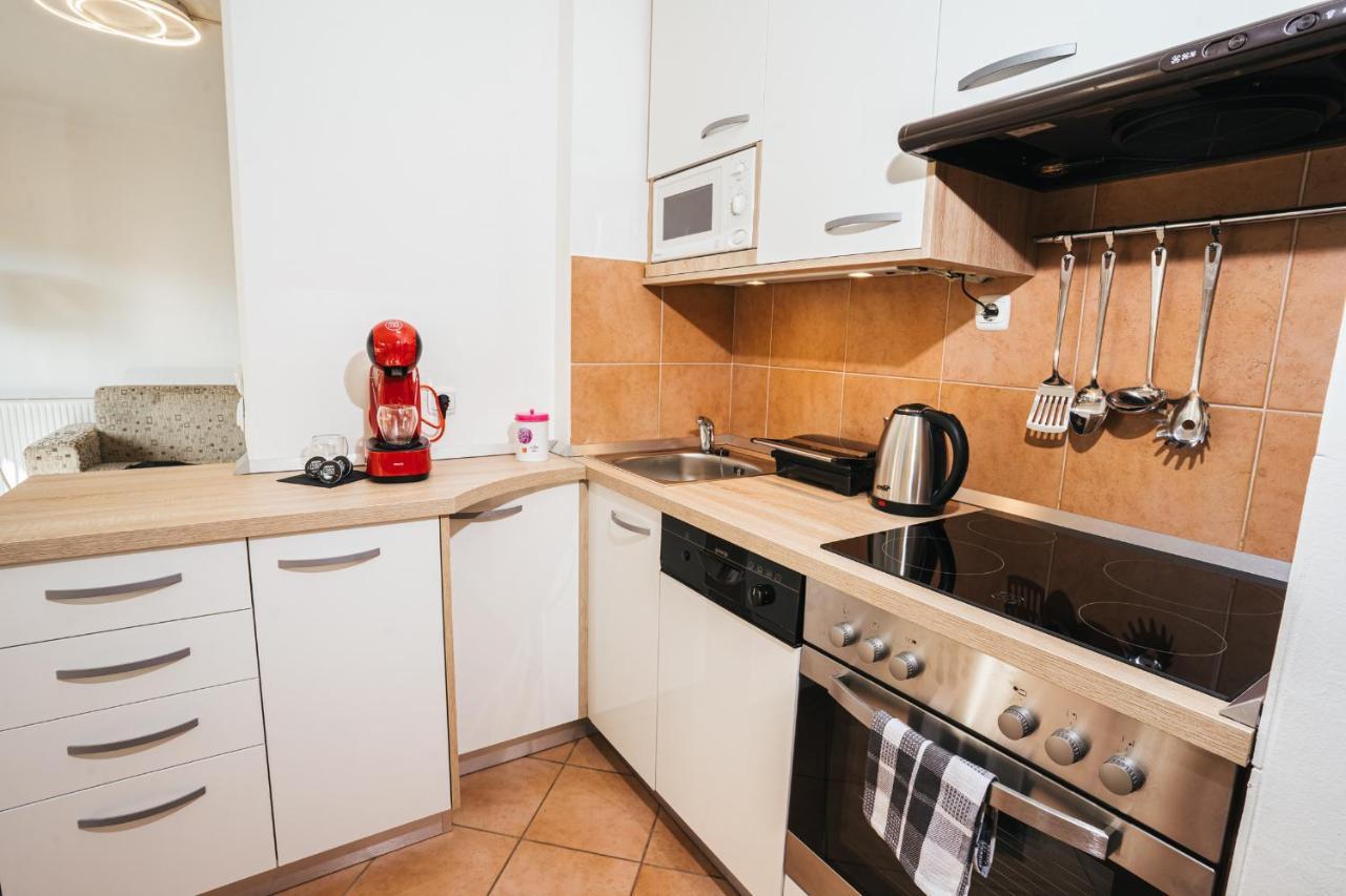 Aparthotel Rosa 404 Podčetrtek Zewnętrze zdjęcie